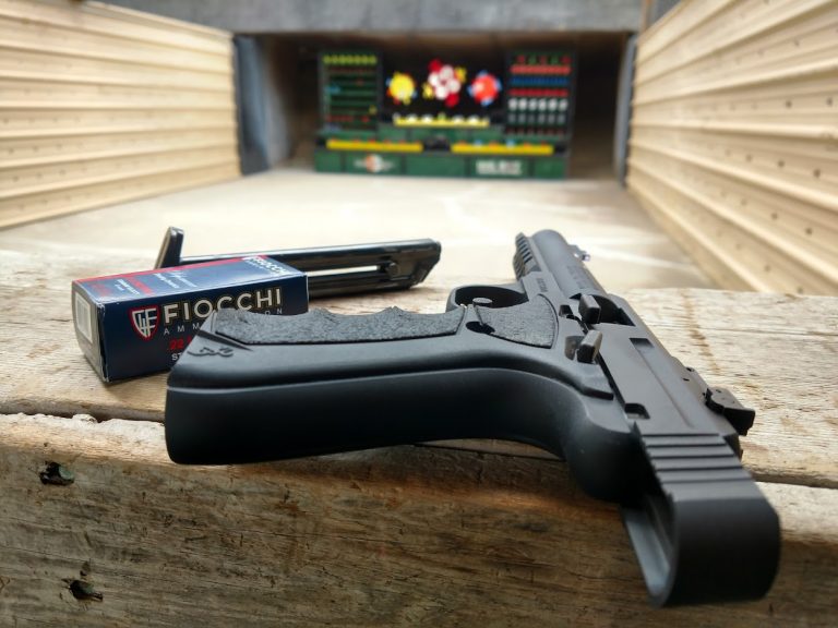 Gun at a shooting gallery
