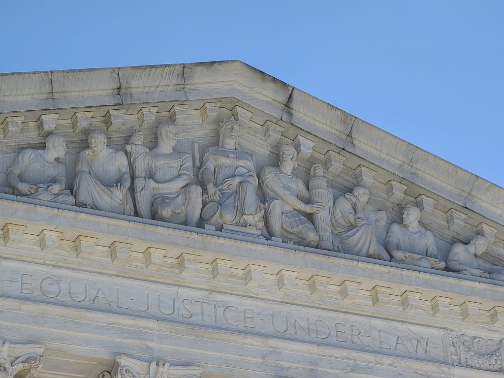 A close up of the Supreme Court building